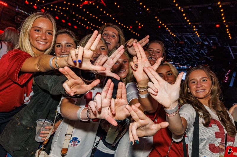 Two Dimes December show