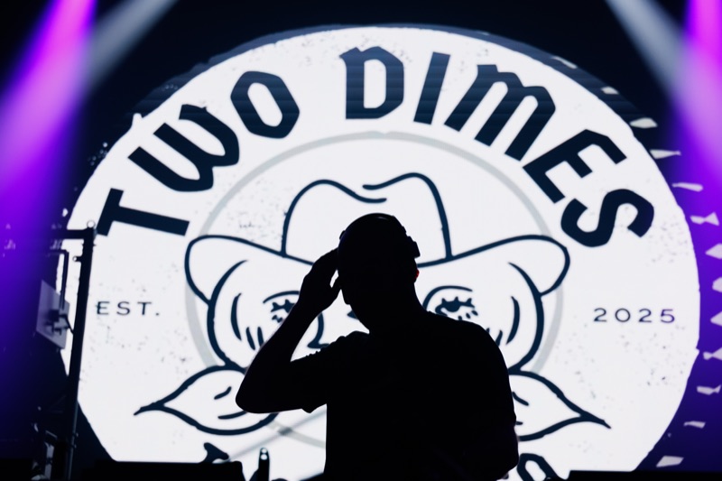 Two Dimes late January